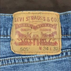 Levi jeans
